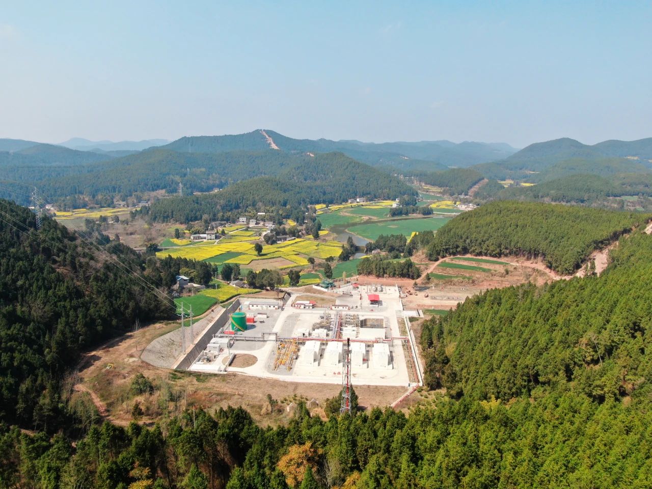 中石油西南分公司領導赴洛克成都八角場項目調研