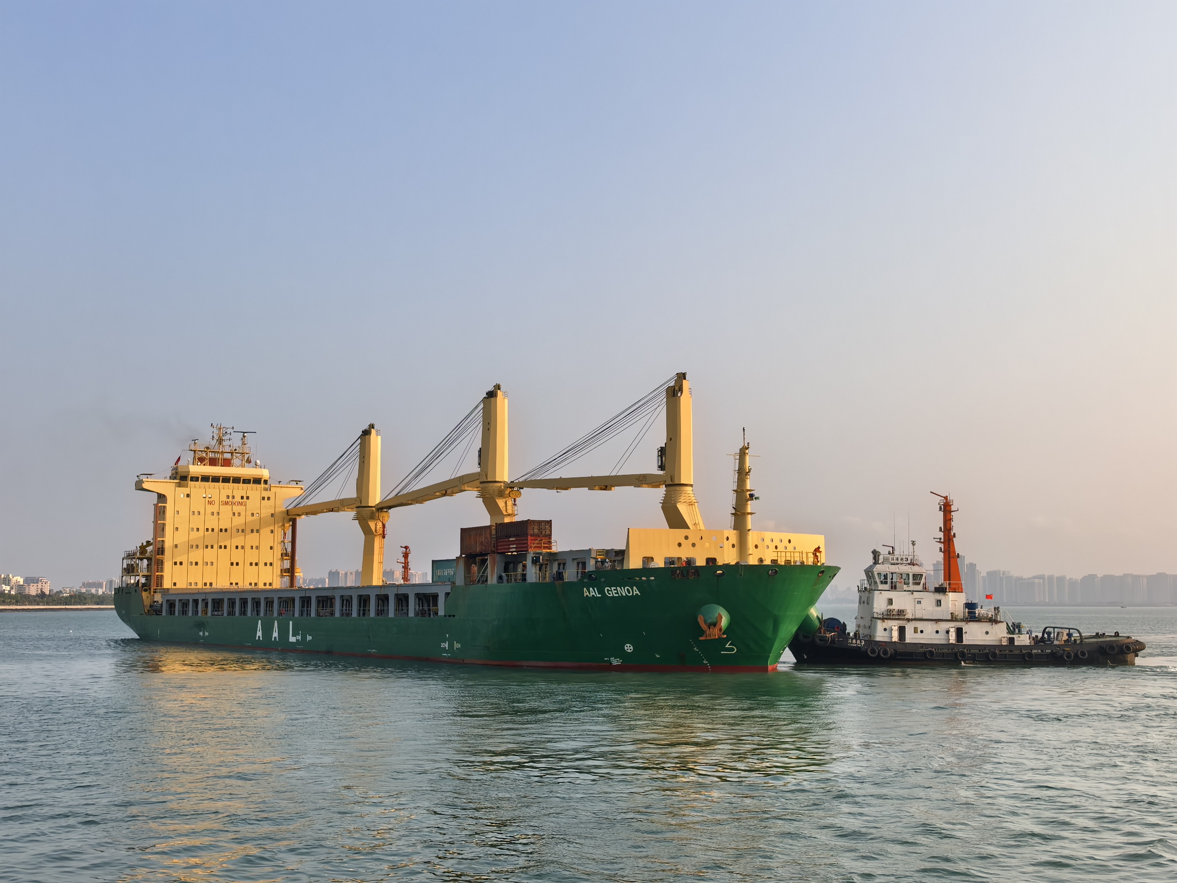 布谷尼鋰礦第二批鋰精礦抵瓊 海南礦業(yè)新能源產(chǎn)業(yè)鏈高效運轉(zhuǎn)